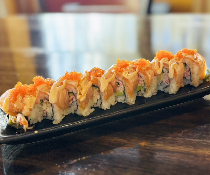 Aburi Salmon Roll